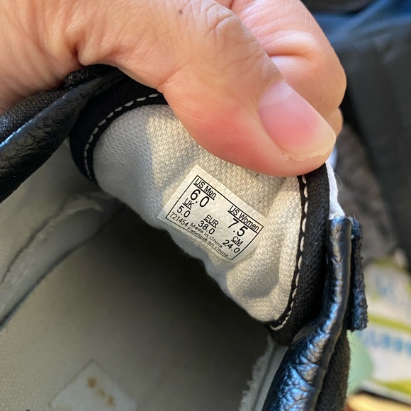 Women shoes - Picture 7 of 7